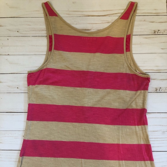 Old Navy sequin tank top - Picture 2 of 4